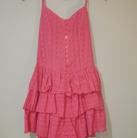 Dresses & Skirts - Vintage ruffled halter dress.